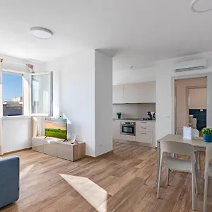 Ltapartments9 -Bilocale Parcheggio Privato - 900M Dalla Torre